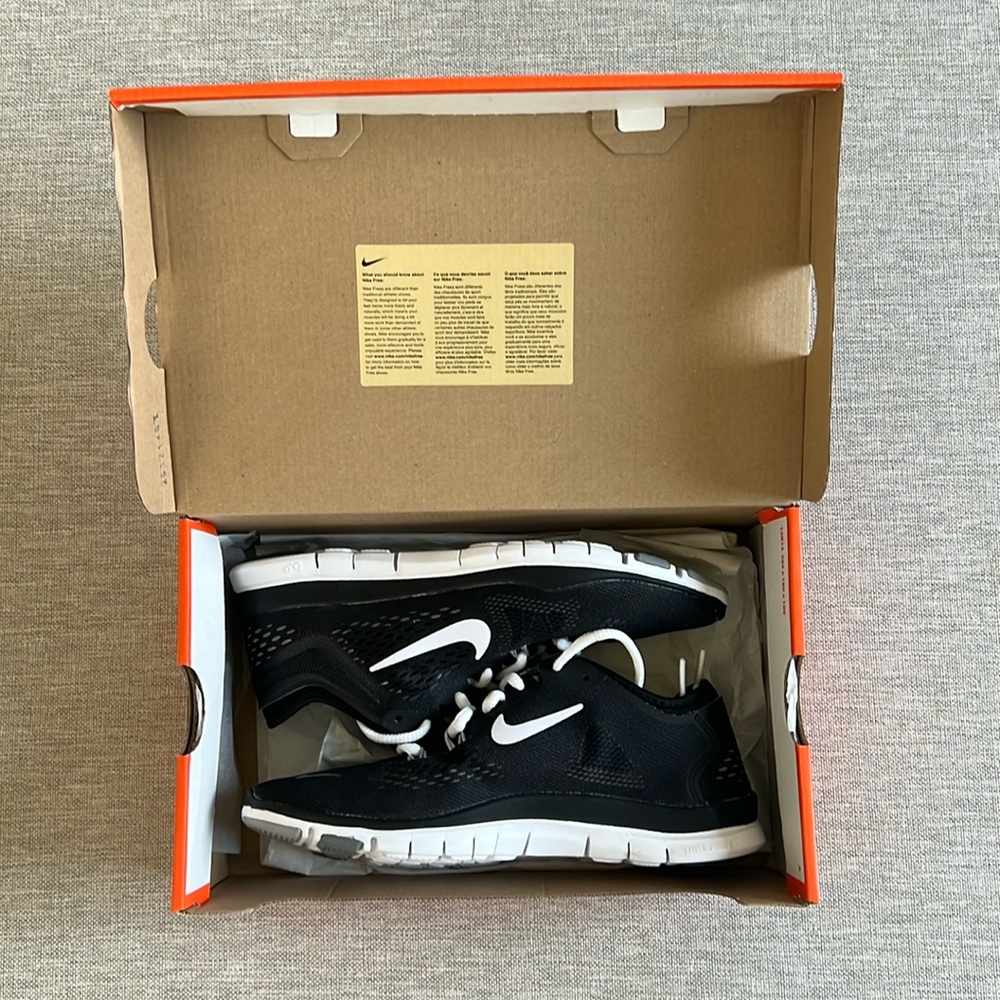 NIKE SHOES | women 6.5